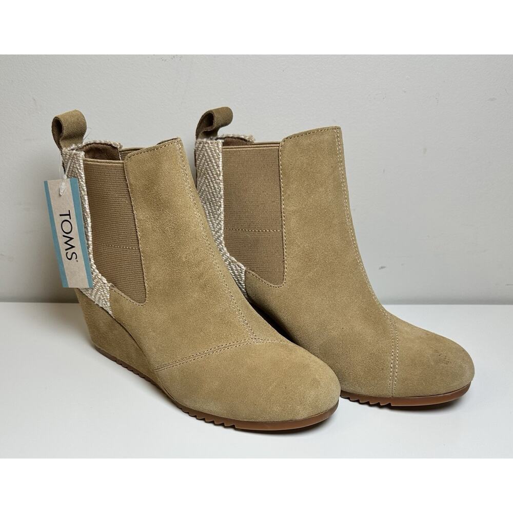 Women’s Toms Bailey Toffee Suede Herringbone Wedge Booties Size 7.5 NWT Career
